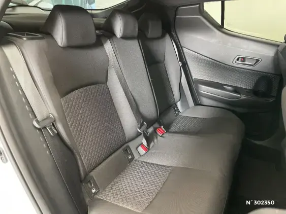TOYOTA C-HR - voiture d'occasion - Photo 11