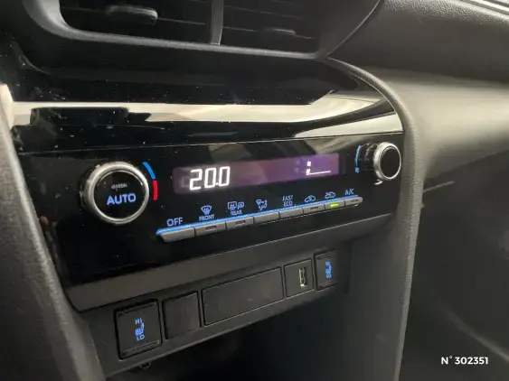 TOYOTA YARIS CROSS I - voiture d'occasion - Photo 29