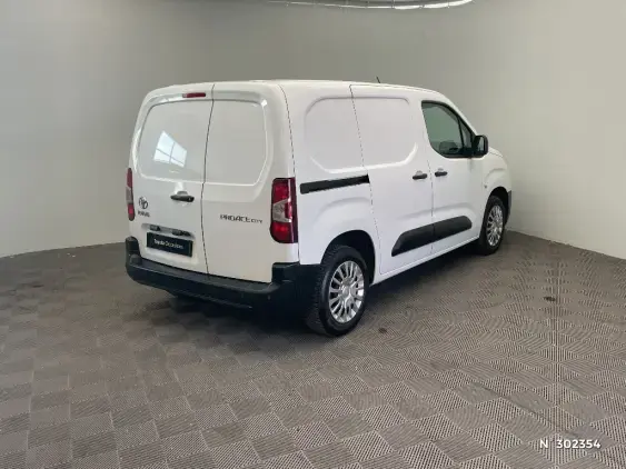 TOYOTA PROACE CITY - voiture d'occasion - Photo 4