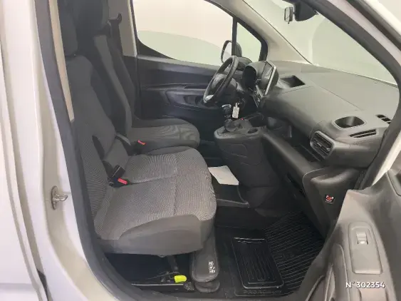 TOYOTA PROACE CITY - voiture d'occasion - Photo 9