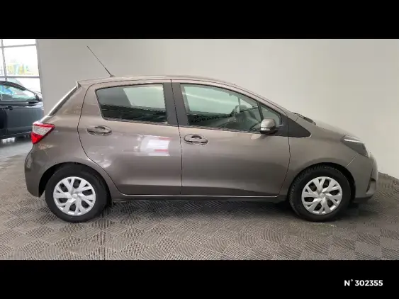 TOYOTA YARIS III - voiture d'occasion - Photo 5