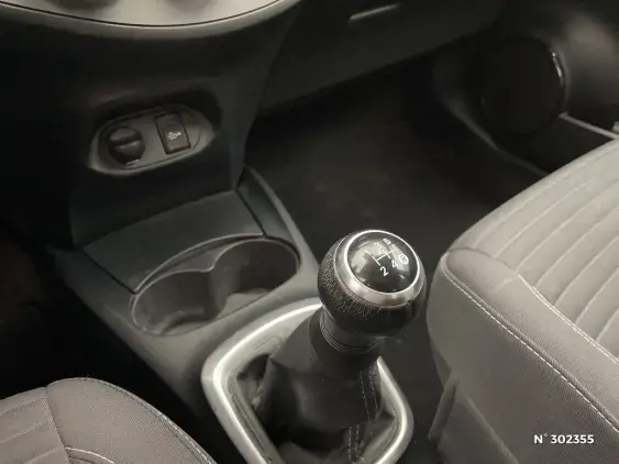 TOYOTA YARIS III - voiture d'occasion - Photo 29