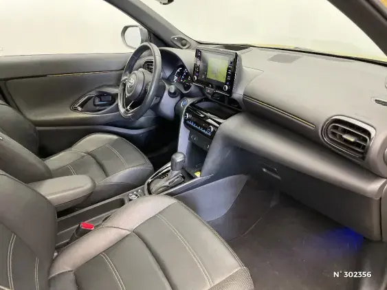 TOYOTA YARIS CROSS I - voiture d'occasion - Photo 10