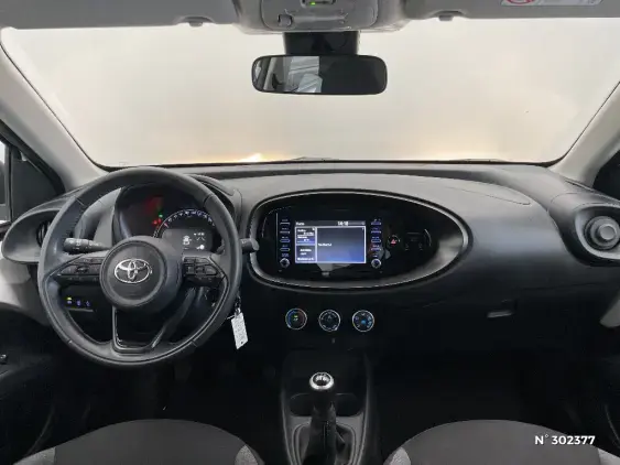 TOYOTA AYGO X - voiture d'occasion - Photo 9