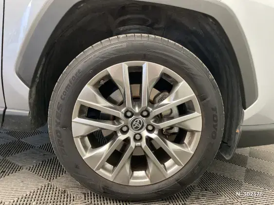 TOYOTA RAV4 V - voiture d'occasion - Photo 8