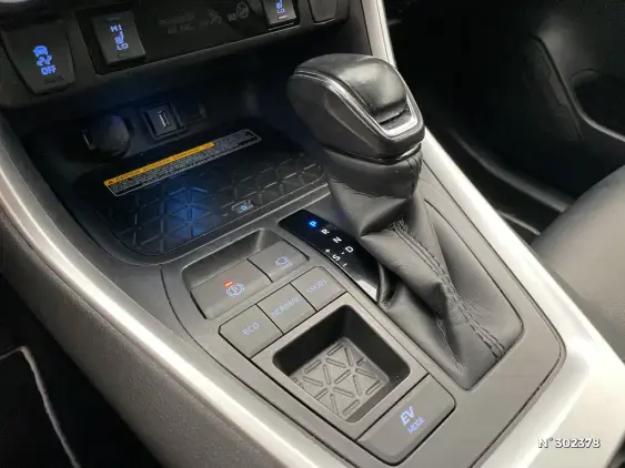 TOYOTA RAV4 V - voiture d'occasion - Photo 26