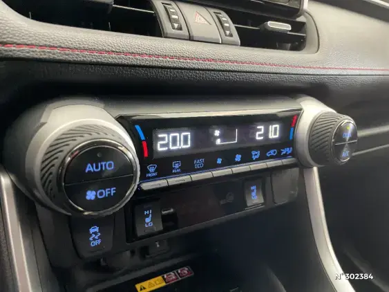 TOYOTA RAV4 V - voiture d'occasion - Photo 29
