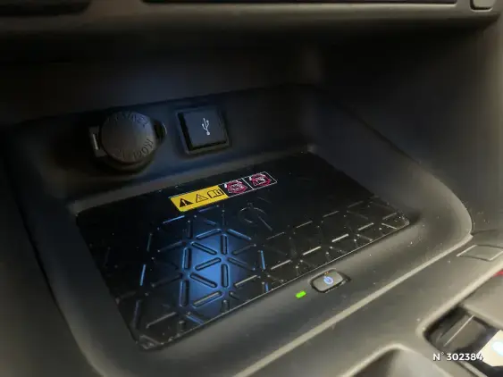 TOYOTA RAV4 V - voiture d'occasion - Photo 35