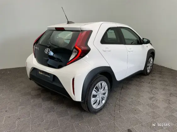 TOYOTA AYGO X - voiture d'occasion - Photo 3