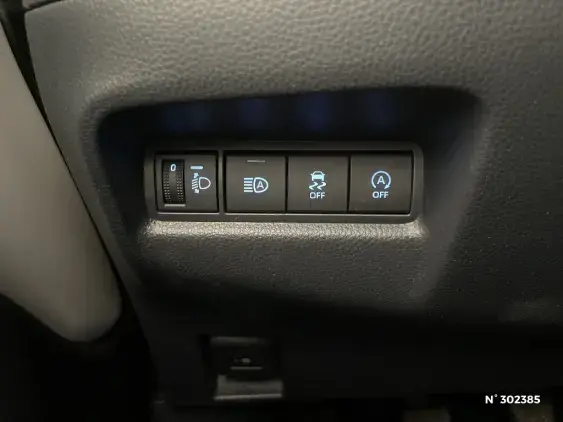 TOYOTA AYGO X - voiture d'occasion - Photo 12