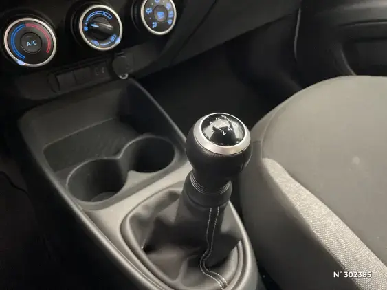 TOYOTA AYGO X - voiture d'occasion - Photo 24