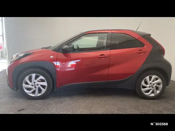 TOYOTA AYGO X - voiture d'occasion - Photo 2