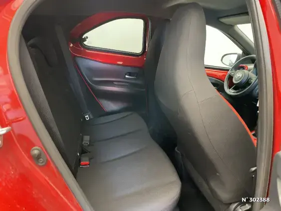 TOYOTA AYGO X - voiture d'occasion - Photo 11