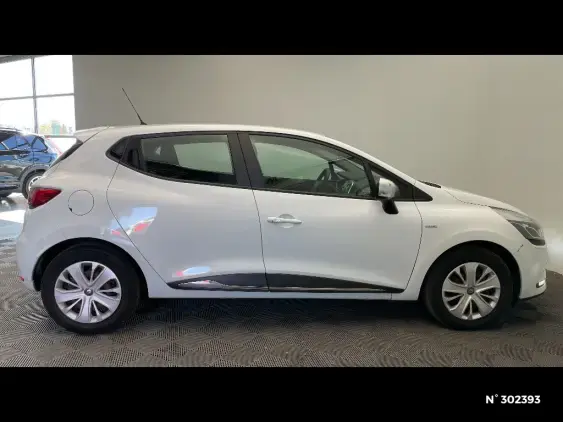 RENAULT CLIO IV - voiture d'occasion - Photo 5