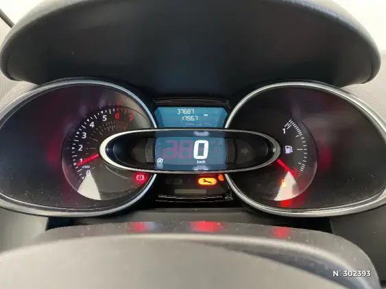 RENAULT CLIO IV - voiture d'occasion - Photo 12