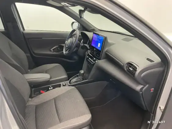 TOYOTA YARIS CROSS I - voiture d'occasion - Photo 10