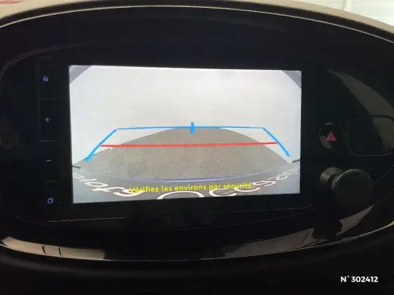 TOYOTA AYGO X - voiture d'occasion - Photo 14