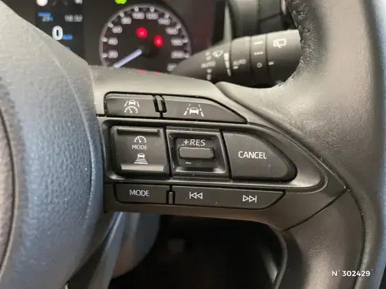 TOYOTA YARIS IV - voiture d'occasion - Photo 31