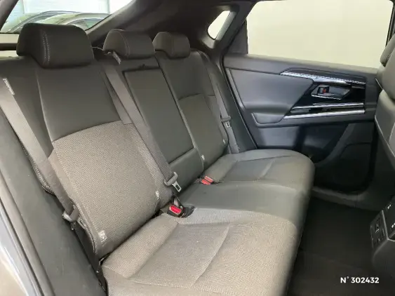 TOYOTA BZ4X - voiture d'occasion - Photo 11