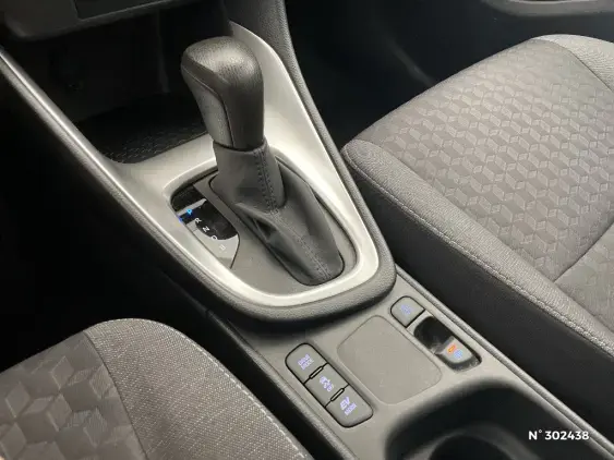 TOYOTA YARIS IV - voiture d'occasion - Photo 29