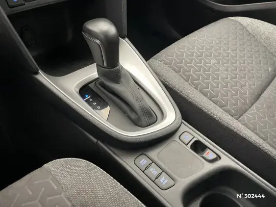 TOYOTA YARIS CROSS I - voiture d'occasion - Photo 29