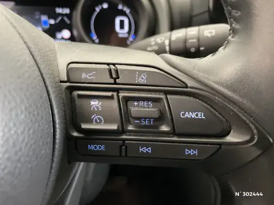 TOYOTA YARIS CROSS I - voiture d'occasion - Photo 30