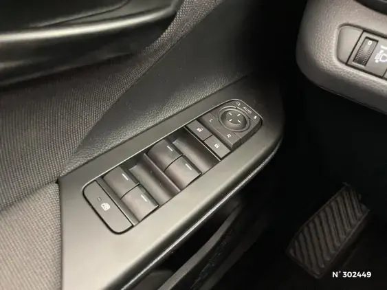 TOYOTA C-HR II - voiture d'occasion - Photo 32