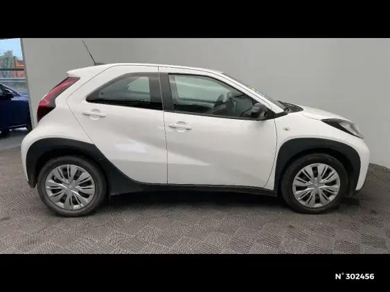 TOYOTA AYGO X - voiture d'occasion - Photo 5