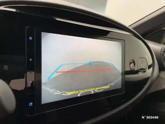 TOYOTA AYGO X - voiture d'occasion - Photo 14