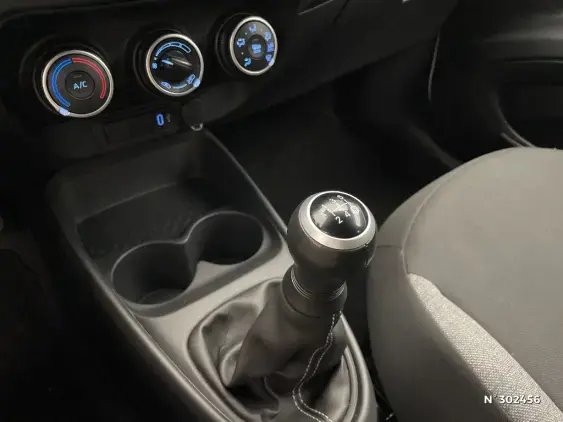 TOYOTA AYGO X - voiture d'occasion - Photo 27