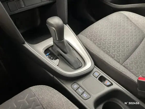 TOYOTA YARIS CROSS I - voiture d'occasion - Photo 30