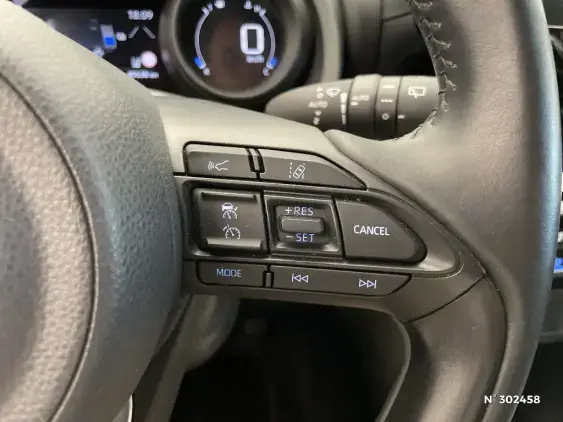TOYOTA YARIS CROSS I - voiture d'occasion - Photo 31