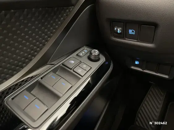 TOYOTA C-HR - voiture d'occasion - Photo 15