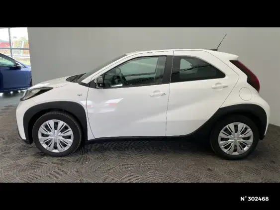 TOYOTA AYGO X - voiture d'occasion - Photo 2