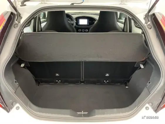 TOYOTA AYGO X - voiture d'occasion - Photo 7