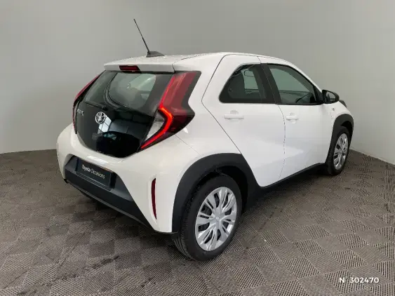 TOYOTA AYGO X - voiture d'occasion - Photo 4