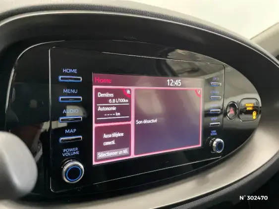 TOYOTA AYGO X - voiture d'occasion - Photo 13