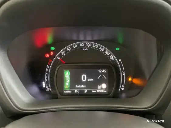 TOYOTA AYGO X - voiture d'occasion - Photo 12