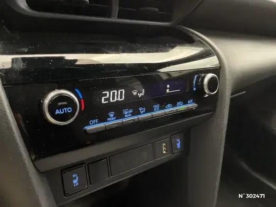 TOYOTA YARIS CROSS I - voiture d'occasion - Photo 26