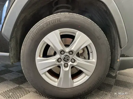 TOYOTA RAV4 V - voiture d'occasion - Photo 8