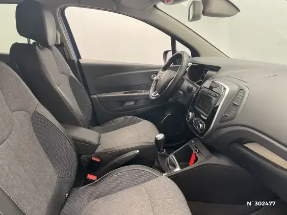 RENAULT CAPTUR - voiture d'occasion - Photo 10
