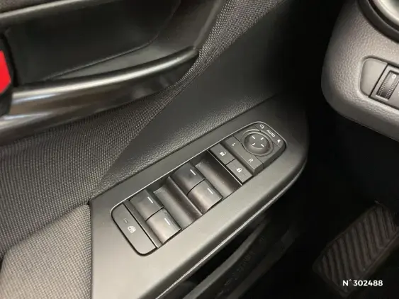 TOYOTA C-HR II - voiture d'occasion - Photo 33