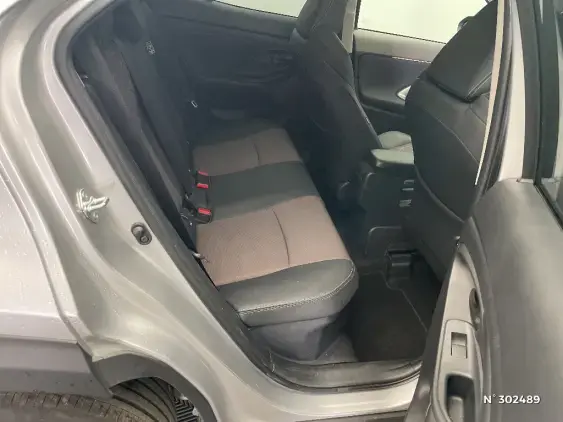 TOYOTA YARIS CROSS I - voiture d'occasion - Photo 11