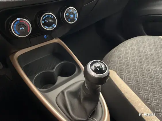 TOYOTA AYGO X - voiture d'occasion - Photo 28