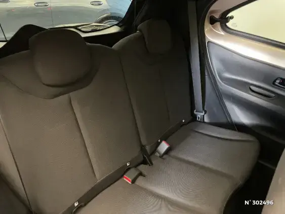 TOYOTA AYGO X - voiture d'occasion - Photo 11