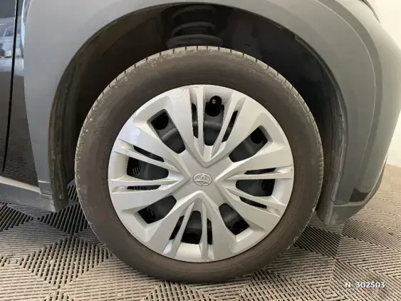 TOYOTA AYGO X - voiture d'occasion - Photo 8