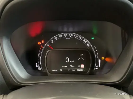 TOYOTA AYGO X - voiture d'occasion - Photo 12