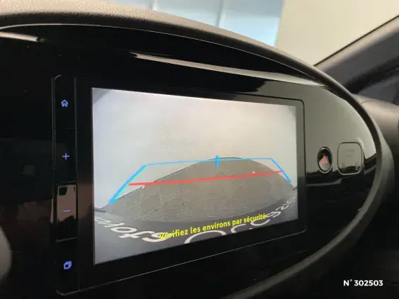TOYOTA AYGO X - voiture d'occasion - Photo 14