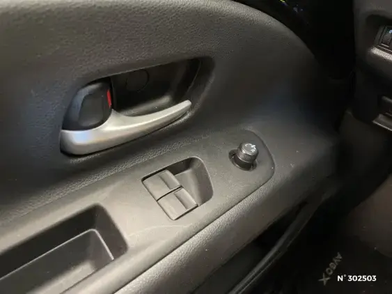 TOYOTA AYGO X - voiture d'occasion - Photo 34