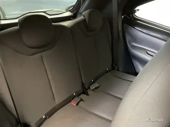 TOYOTA AYGO X - voiture d'occasion - Photo 11